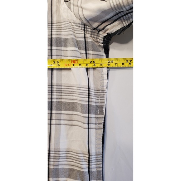 Ecko Unltd Mens 2X Large Plaid Short Sleeve Button Up Shirt Black White Gray - Picture 3 of 7
